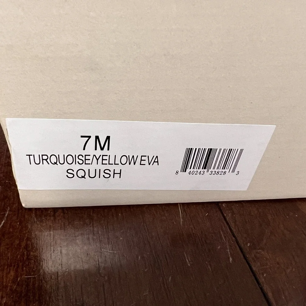 New J/Slides EVA SQUISH Summertime Lightweight Comfy Beach Slides Size 7‎
